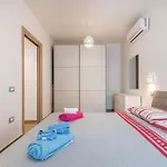 Casa Sofia بيت للعطل *